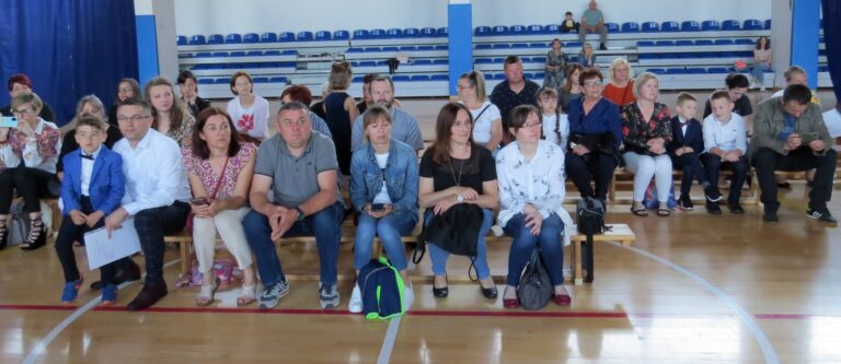Zdjęcie z wydarzenia: 3 czerwca 2022 r. -finał XVII ,,Małego” Międzypowiatowego Konkursu Recytatorskiego " - "Eko - znaczy zdrowo