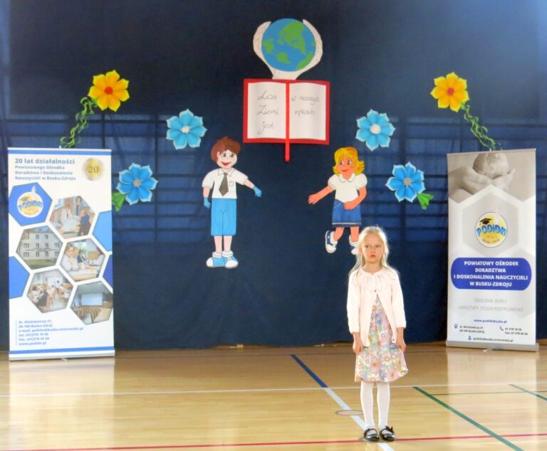 Zdjęcie z wydarzenia: 3 czerwca 2022 r. -finał XVII ,,Małego” Międzypowiatowego Konkursu Recytatorskiego " - "Eko - znaczy zdrowo