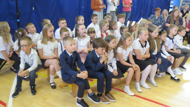 Zdjęcie z wydarzenia: Finał XVIII ,,Małego” Międzypowiatowego Konkursu Recytatorskiego