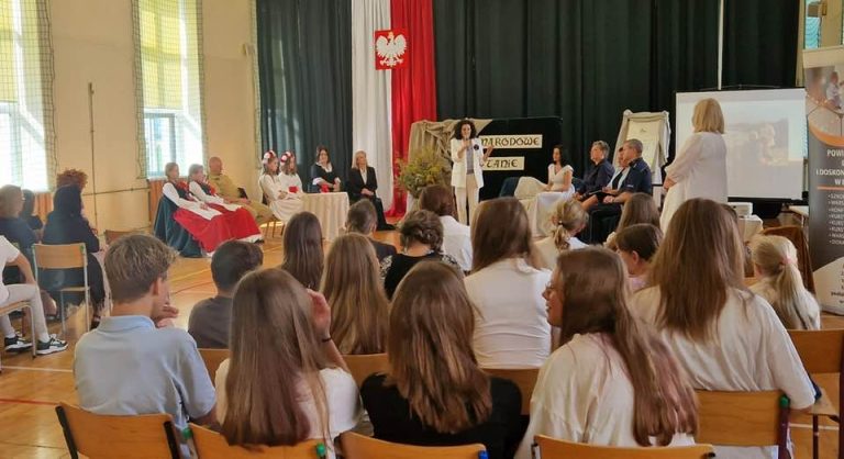 Zdjęcie z wydarzenia: XII ODSŁONA NARODOWEGO CZYTANIA - 9 WRZEŚNIA 2023 R.