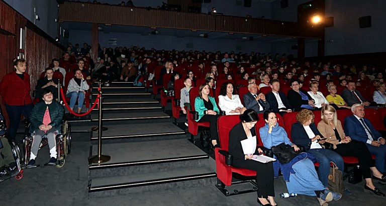 Zdjęcie z wydarzenia: 10 kwietnia 2024 R. - XXII FESTIWAL ZDROWIA IM. ZBIGNIEWA KOCIUBY W BUSKU-ZDROJU