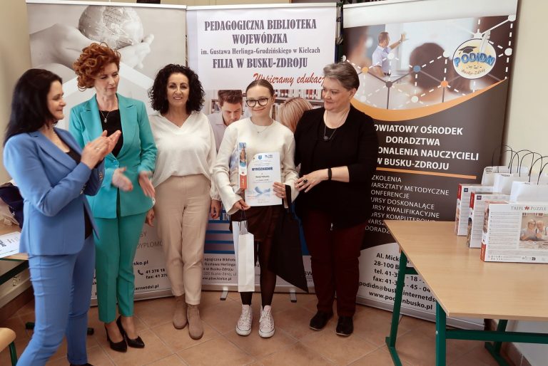 Zdjęcie z wydarzenia: 26 kwietnia 2024 R. - XI finał Konkursu Literackiego - „Skrzydłem wiatru pisane”
