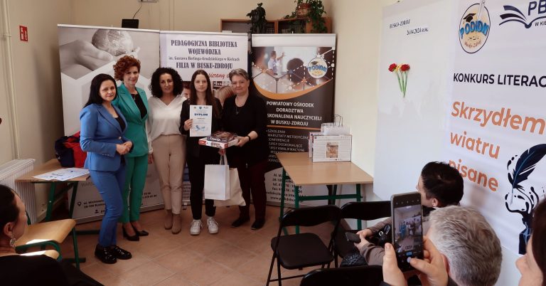 Zdjęcie z wydarzenia: 26 kwietnia 2024 R. - XI finał Konkursu Literackiego - „Skrzydłem wiatru pisane”