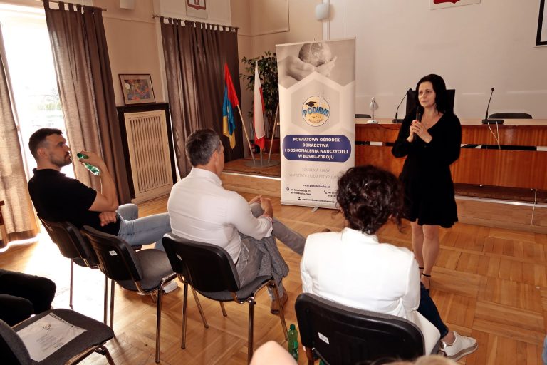 Zdjęcie z wydarzenia: 11 czerwca 2024 r. - konferencja dla dyrektorów i nauczycieli wychowania fizycznego