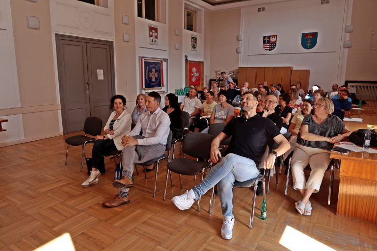 Zdjęcie z wydarzenia: 11 czerwca 2024 r. - konferencja dla dyrektorów i nauczycieli wychowania fizycznego