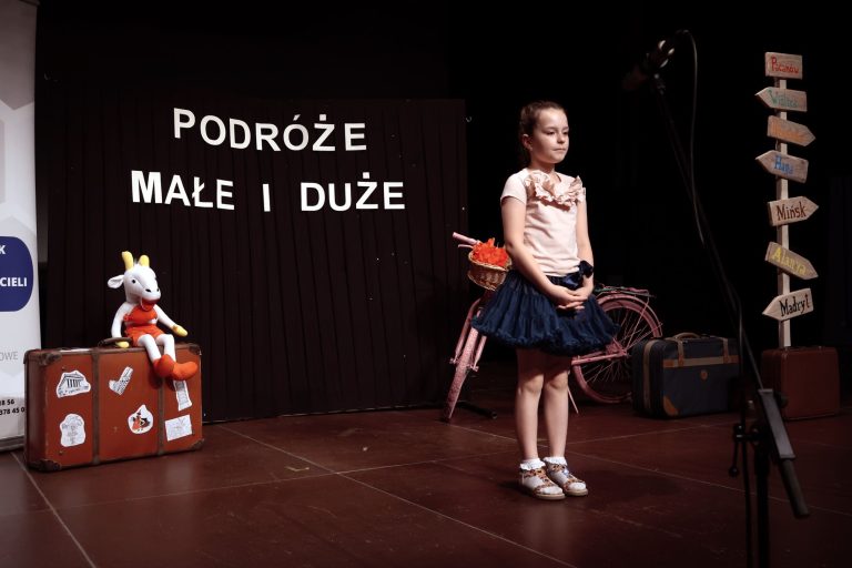 Zdjęcie z wydarzenia: 5 czerwca 2024 R. - XIX finał "Małego" Międzypowiatowego Konkursu Recytatorskiego po hasłem „Podróże małe i duże”