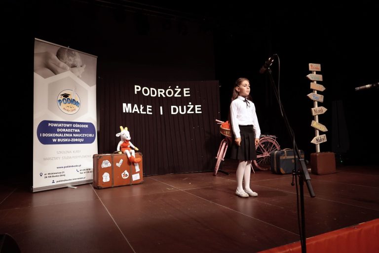 Zdjęcie z wydarzenia: 5 czerwca 2024 R. - XIX finał "Małego" Międzypowiatowego Konkursu Recytatorskiego po hasłem „Podróże małe i duże”