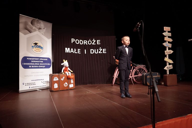 Zdjęcie z wydarzenia: 5 czerwca 2024 R. - XIX finał "Małego" Międzypowiatowego Konkursu Recytatorskiego po hasłem „Podróże małe i duże”