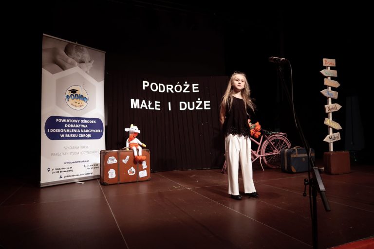 Zdjęcie z wydarzenia: 5 czerwca 2024 R. - XIX finał "Małego" Międzypowiatowego Konkursu Recytatorskiego po hasłem „Podróże małe i duże”