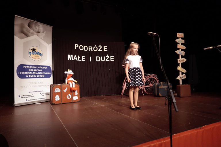 Zdjęcie z wydarzenia: 5 czerwca 2024 R. - XIX finał "Małego" Międzypowiatowego Konkursu Recytatorskiego po hasłem „Podróże małe i duże”