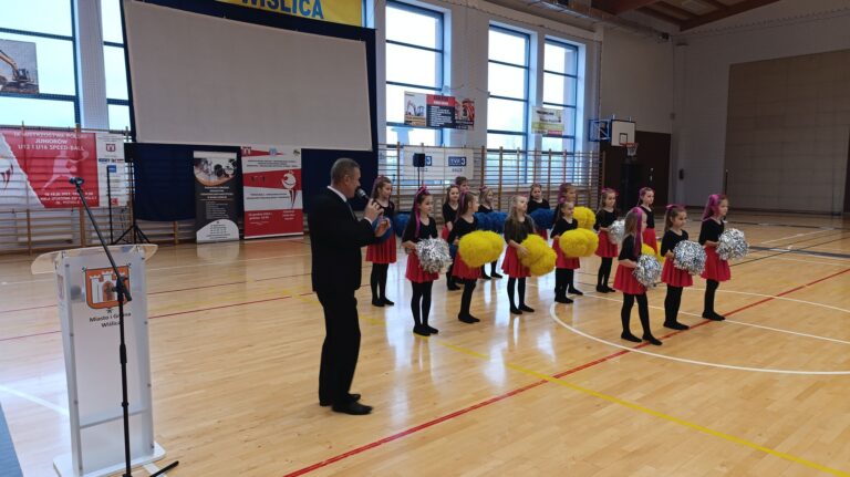 Zdjęcie z wydarzenia: 12 grudnia 2024 r.- międzypowiatowa konferencja pod honorowym patronatem Świętokrzyskiego Kuratora Oświaty - „Speed-ball”