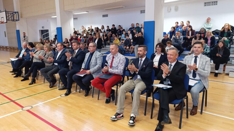 Zdjęcie z wydarzenia: 12 grudnia 2024 r.- międzypowiatowa konferencja pod honorowym patronatem Świętokrzyskiego Kuratora Oświaty - „Speed-ball”