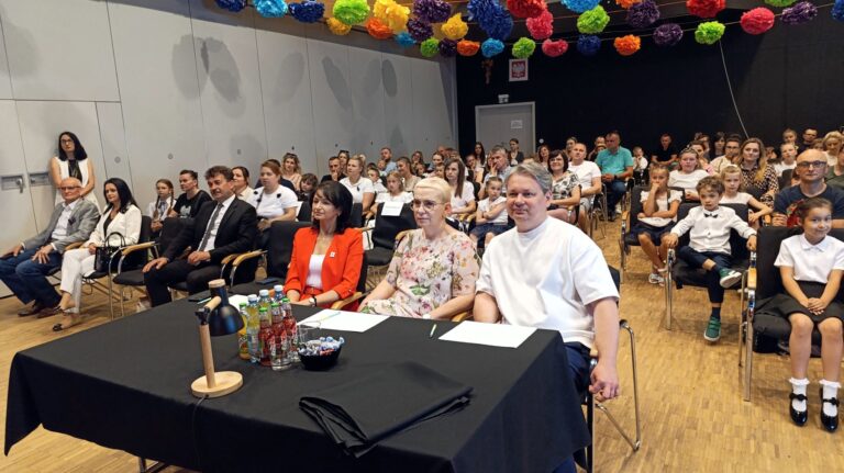 Zdjęcie z wydarzenia: 6 czerwca 2025 r. - XX Międzypowiatowy Konkurs Recytatorski „Skaczę, biegam, gram i o