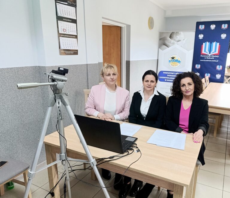 Zdjęcie z wydarzenia: 21 kwietnia 2026 r. wojewódzka konferencja „Wspierając ucznia, nie zapomnieć o sobie - nauczyciel jako kluczowe ogniwo wsparcia młodego…”